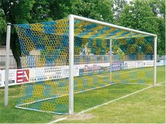 Fotbalová branková síť PP 3,5 mm, plástvová oka, šachovnice, hloubka 2,0 x 2,0 m, rozměr branky 7,32 × 2,44 m